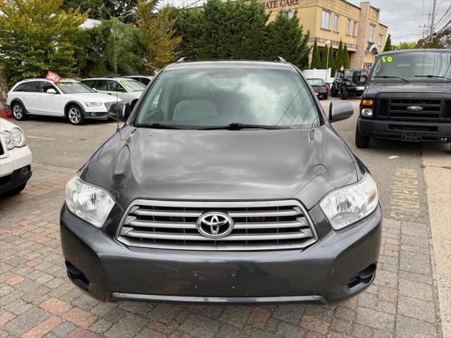 used 2010 Toyota Highlander car, priced at $10,800