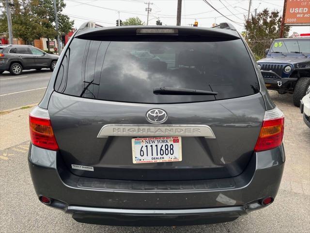 used 2010 Toyota Highlander car, priced at $10,800