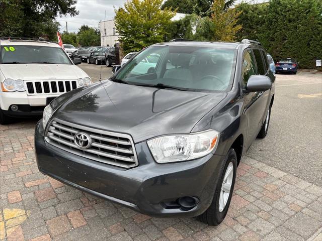 used 2010 Toyota Highlander car, priced at $10,800