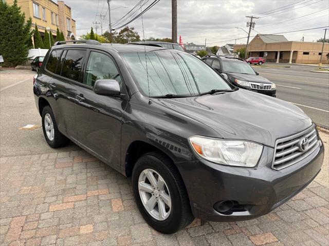 used 2010 Toyota Highlander car, priced at $10,800