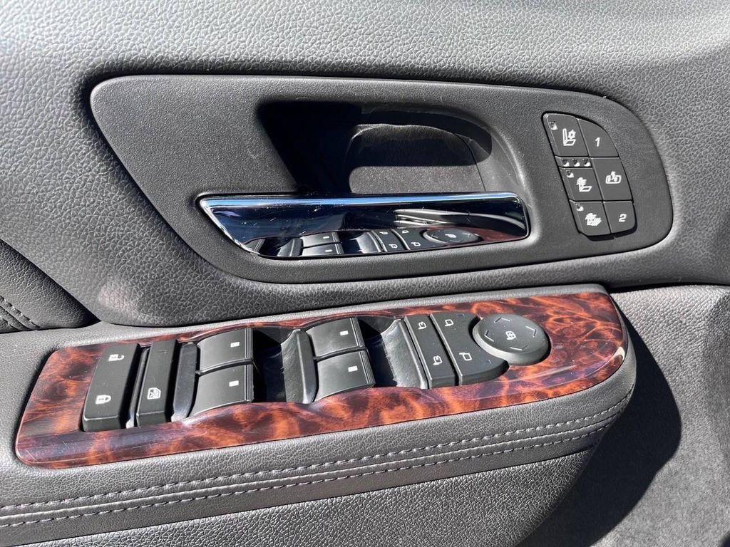 used 2014 GMC Yukon car, priced at $28,500