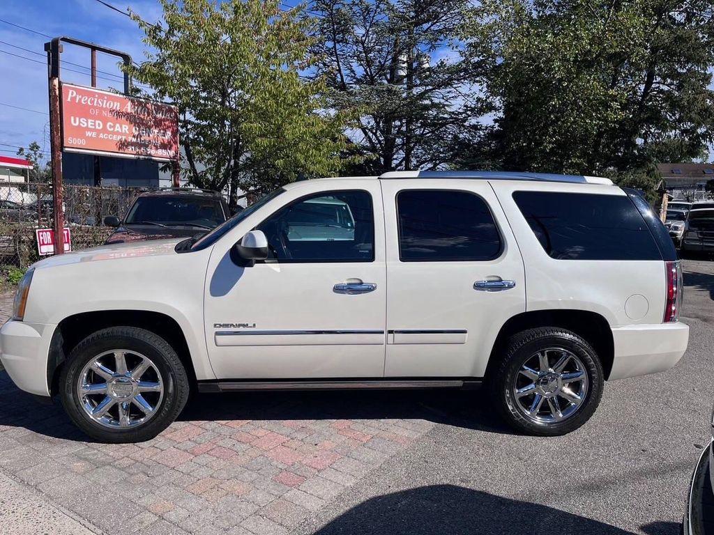 used 2014 GMC Yukon car, priced at $28,500
