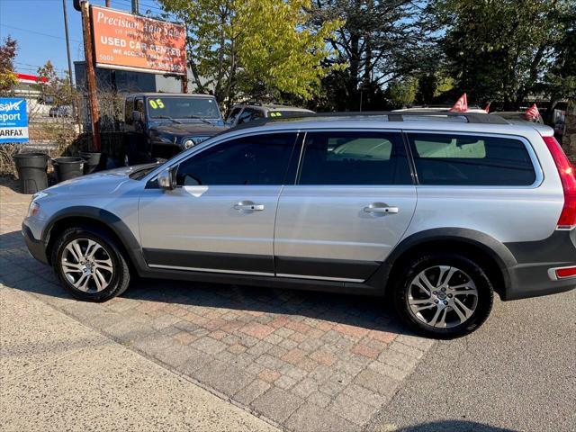 used 2015 Volvo XC70 car, priced at $17,800