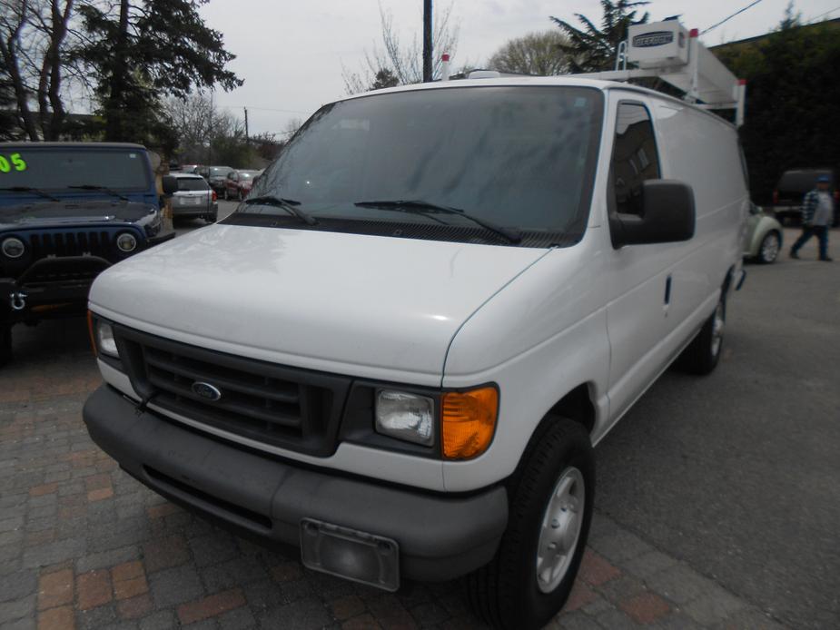 used 2007 Ford E350 Super Duty car, priced at $22,800