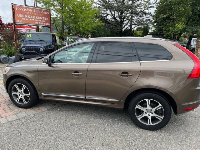 used 2015 Volvo XC60 car, priced at $16,800