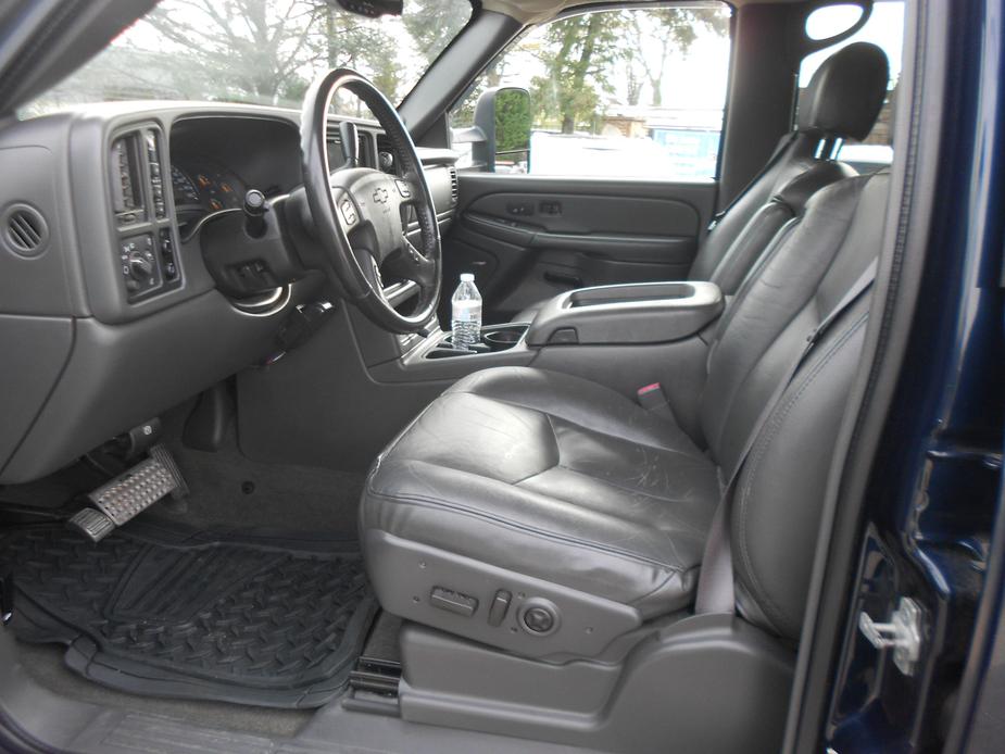 used 2005 Chevrolet Silverado 3500 car, priced at $22,995