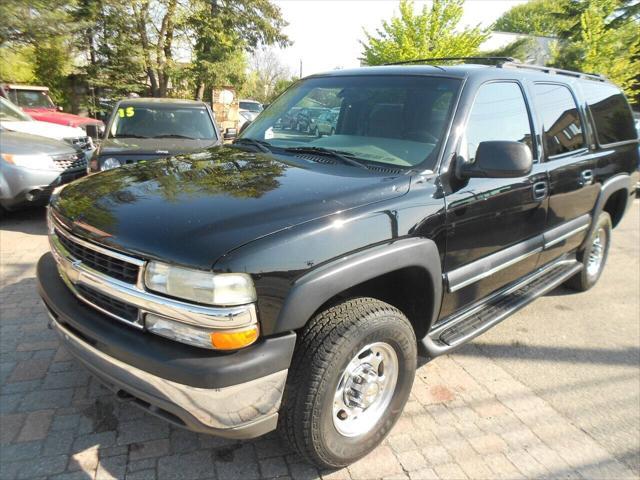 used 2002 Chevrolet Suburban car, priced at $28,800