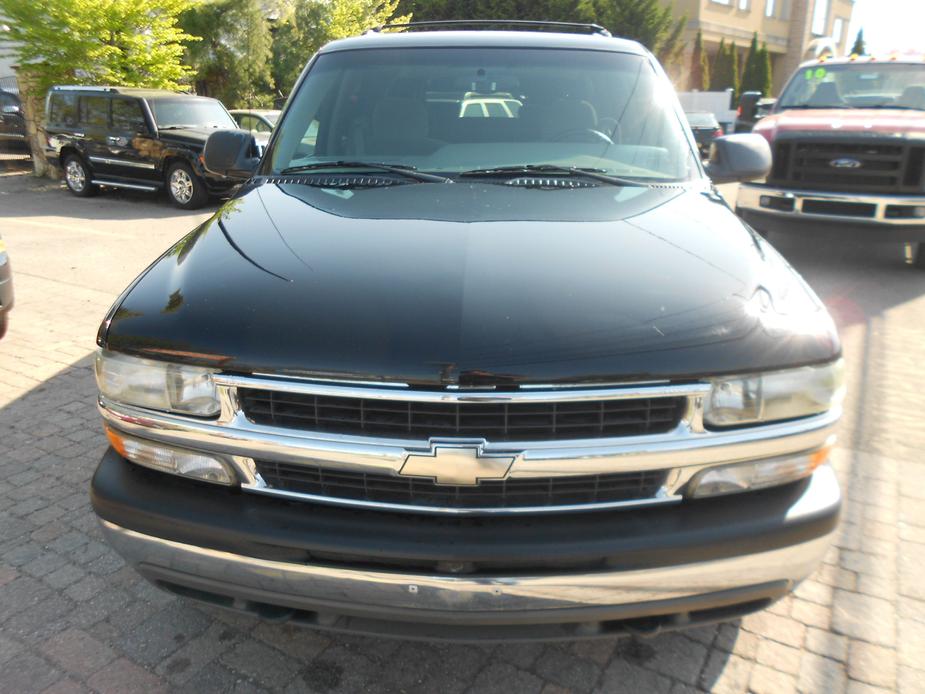 used 2002 Chevrolet Suburban car, priced at $35,000