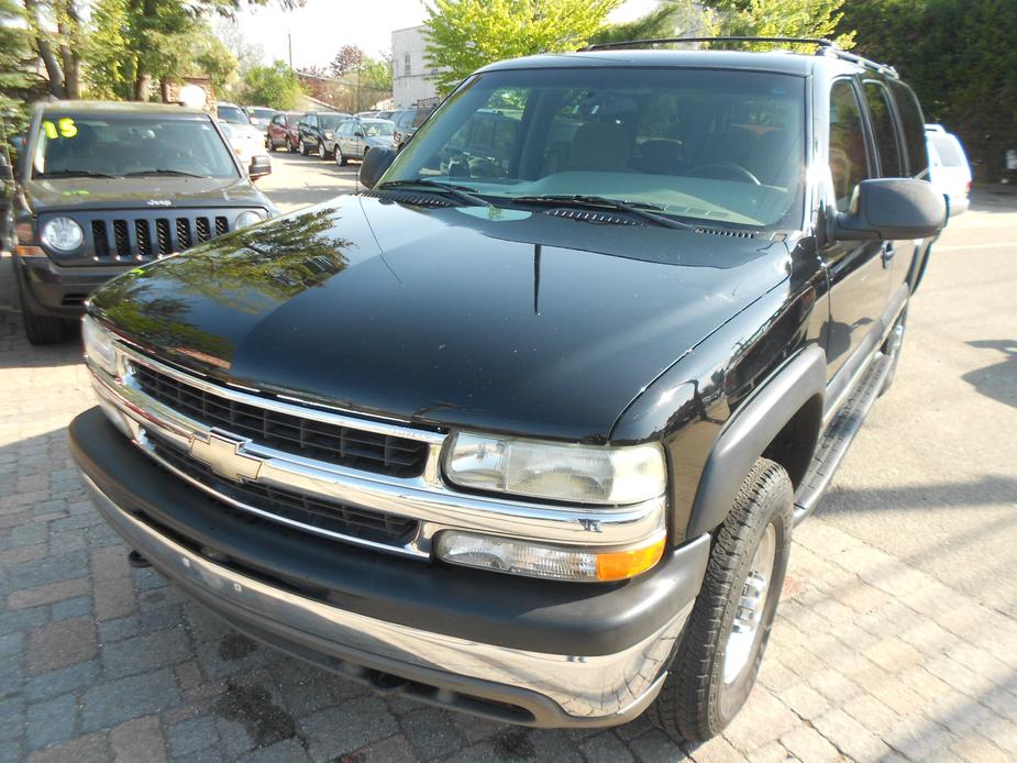 used 2002 Chevrolet Suburban car, priced at $35,000