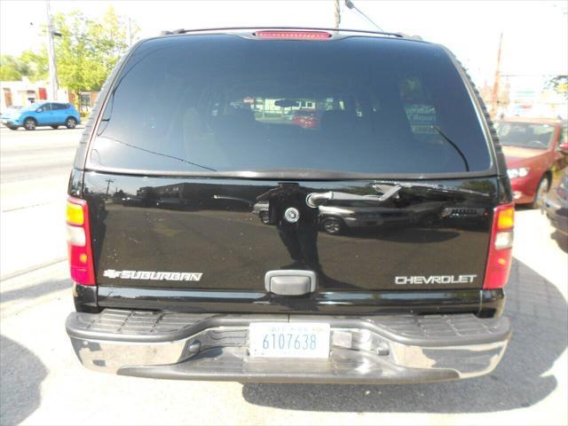 used 2002 Chevrolet Suburban car, priced at $28,800