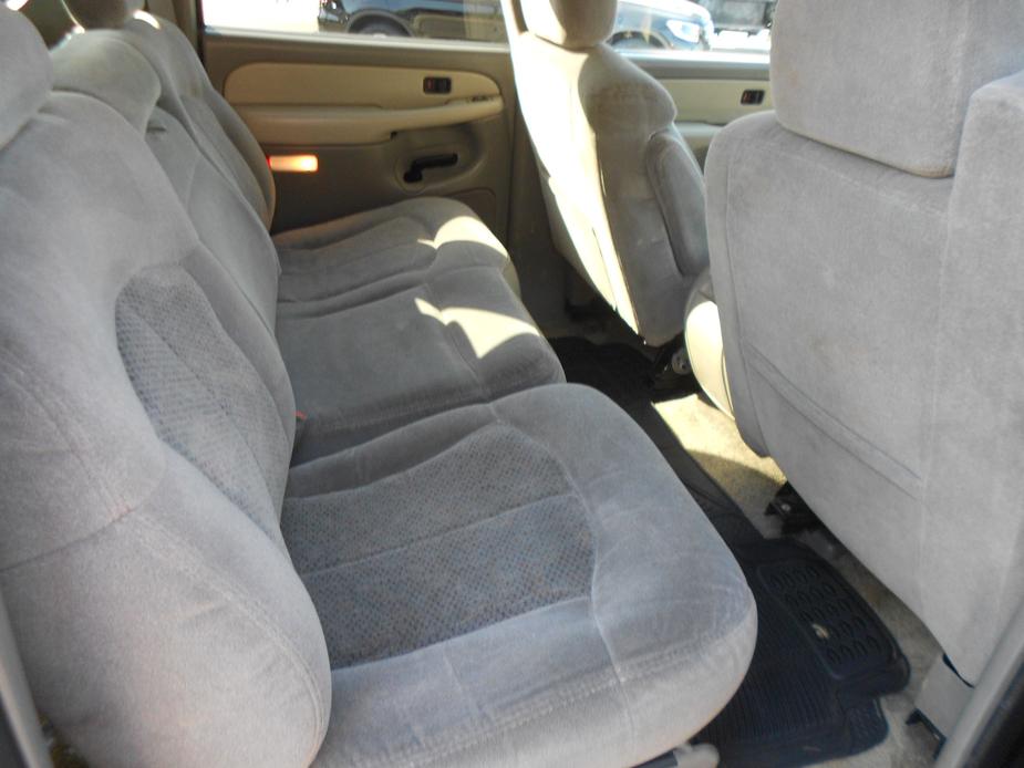 used 2002 Chevrolet Suburban car, priced at $35,000