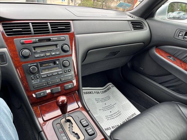 used 2002 Acura RL car, priced at $9,500
