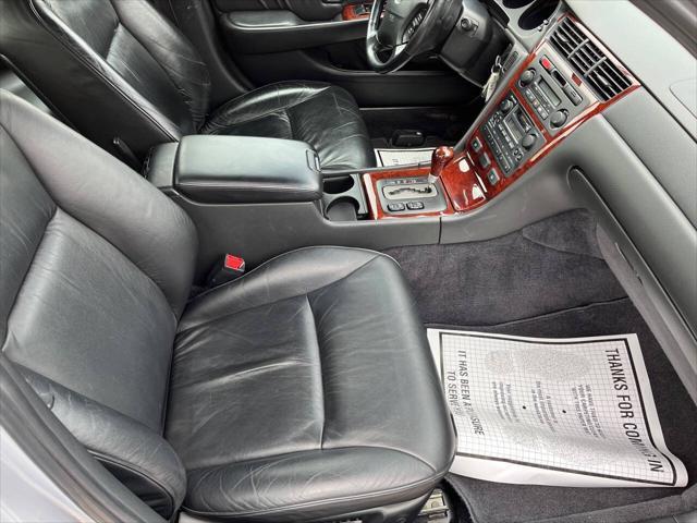 used 2002 Acura RL car, priced at $9,500