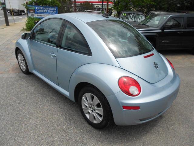 used 2009 Volkswagen New Beetle car, priced at $9,995