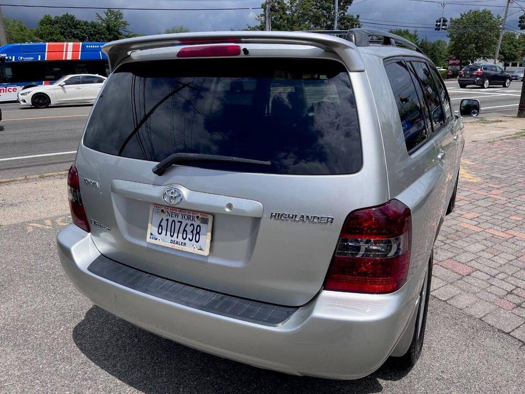 used 2007 Toyota Highlander car, priced at $12,800