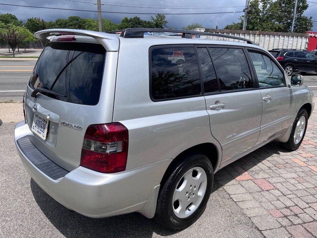 used 2007 Toyota Highlander car, priced at $12,800
