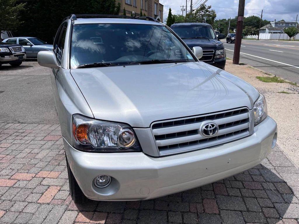 used 2007 Toyota Highlander car, priced at $12,800