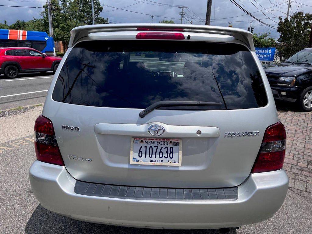 used 2007 Toyota Highlander car, priced at $12,800