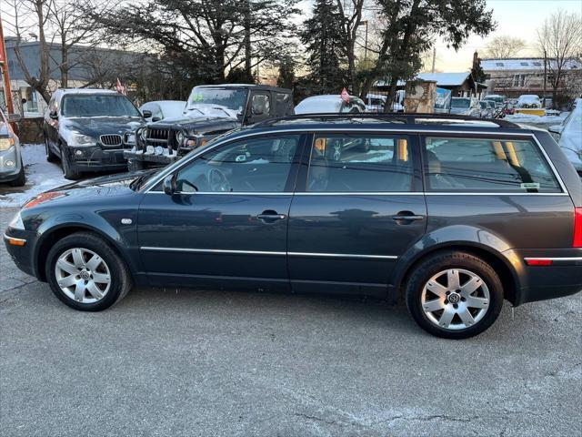 used 2002 Volkswagen Passat car, priced at $12,800