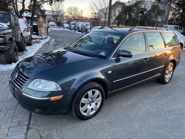 used 2002 Volkswagen Passat car, priced at $12,800