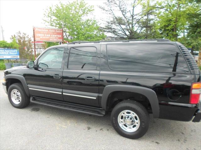 used 2003 Chevrolet Suburban car, priced at $28,800