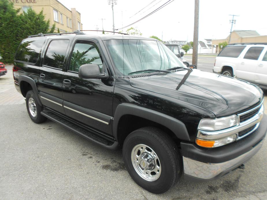 used 2003 Chevrolet Suburban car, priced at $35,000