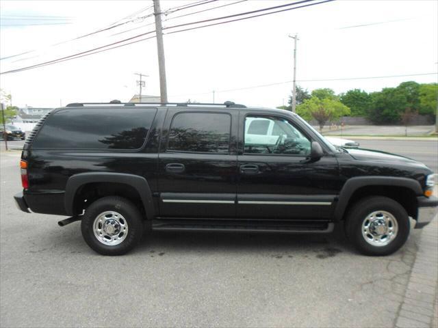 used 2003 Chevrolet Suburban car, priced at $28,800