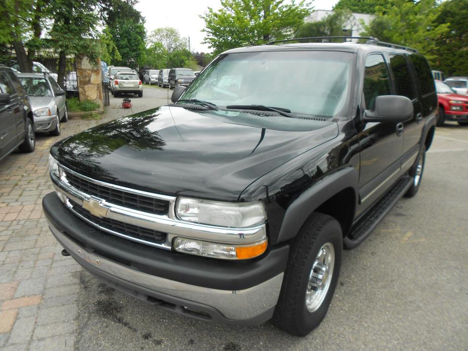 used 2003 Chevrolet Suburban car, priced at $35,000