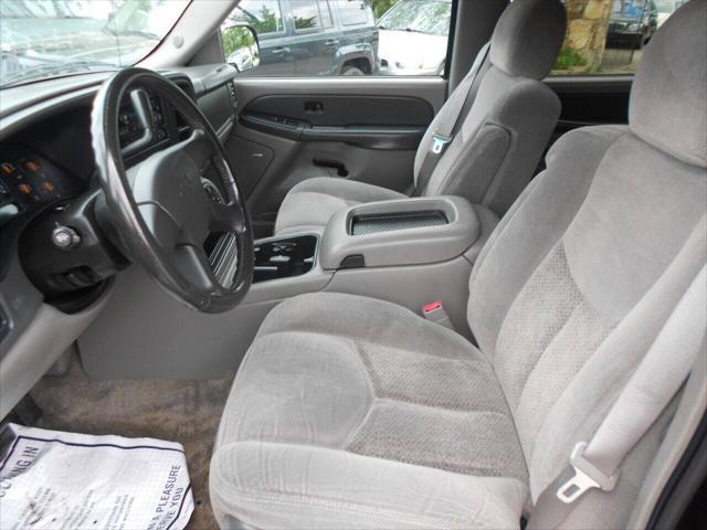 used 2003 Chevrolet Suburban car, priced at $28,800