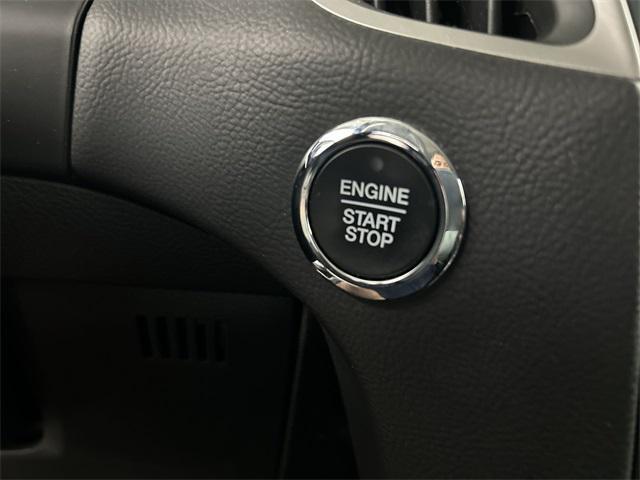 used 2022 Ford Edge car, priced at $22,899