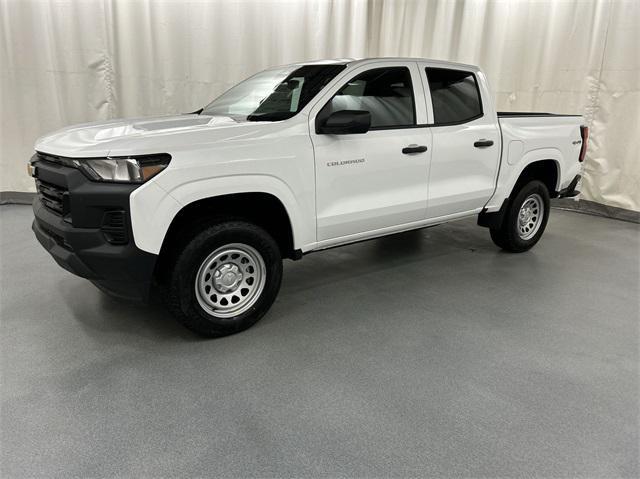 new 2025 Chevrolet Colorado car, priced at $35,180