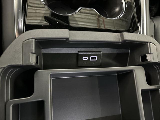 new 2025 Chevrolet Suburban car, priced at $76,722