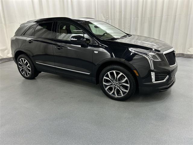 used 2021 Cadillac XT5 car, priced at $31,899
