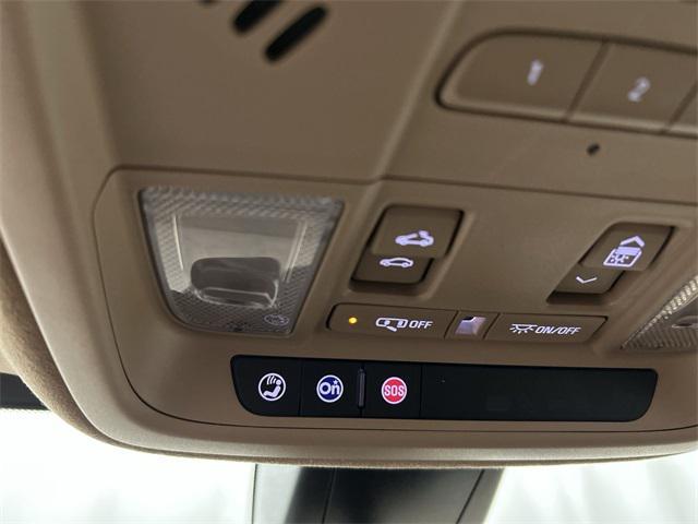 used 2021 Cadillac XT5 car, priced at $31,899