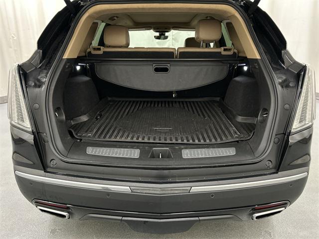 used 2021 Cadillac XT5 car, priced at $31,899