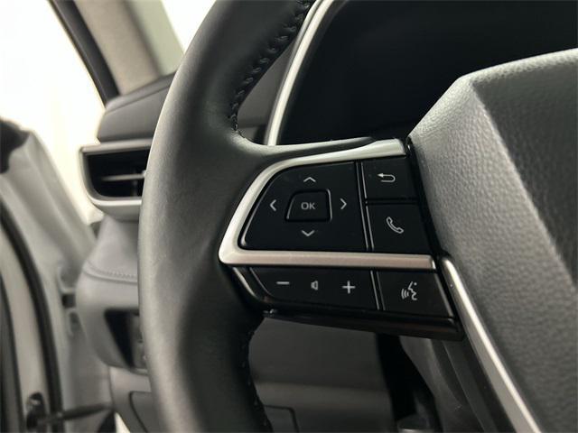 used 2024 Toyota Highlander car, priced at $33,900