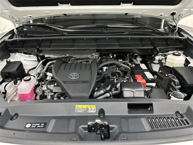 used 2024 Toyota Highlander car, priced at $33,900