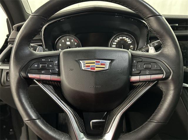 used 2023 Cadillac XT6 car, priced at $44,990