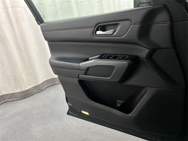 used 2022 Nissan Pathfinder car, priced at $27,957