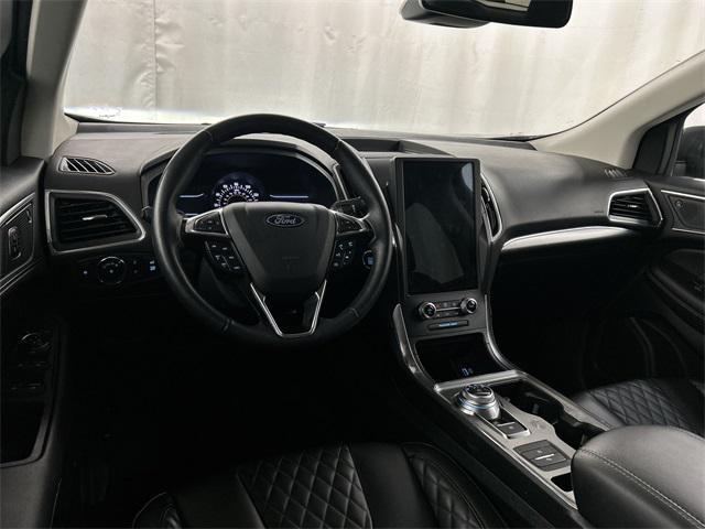 used 2024 Ford Edge car, priced at $27,865
