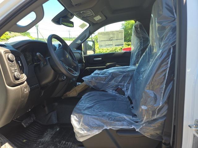 new 2025 Chevrolet Silverado 3500 car, priced at $53,828