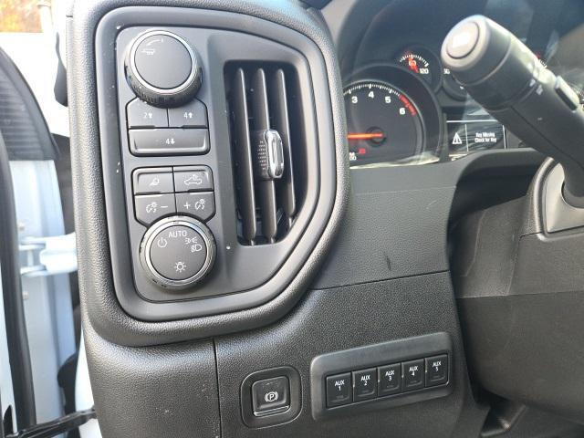 new 2025 Chevrolet Silverado 3500 car, priced at $44,088