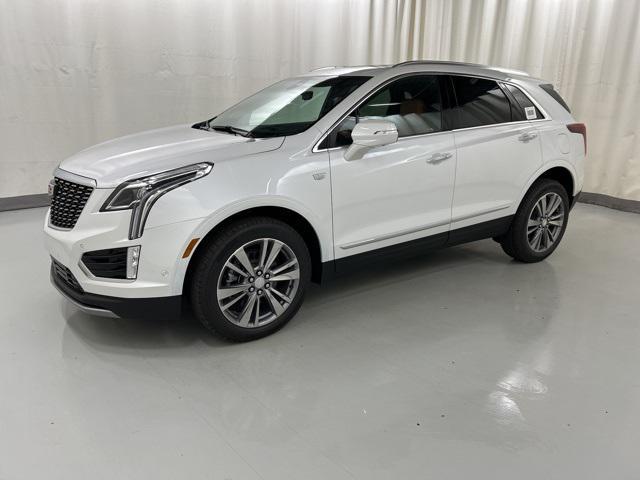 new 2025 Cadillac XT5 car, priced at $59,990