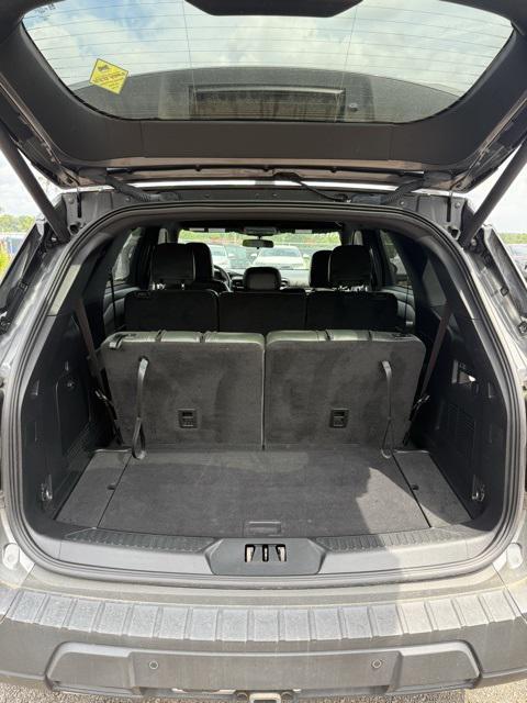 used 2022 Ford Explorer car, priced at $35,899