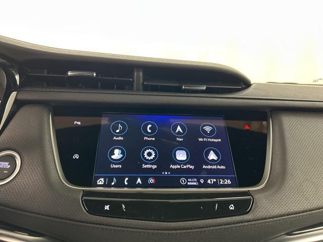 new 2025 Cadillac XT5 car, priced at $53,715
