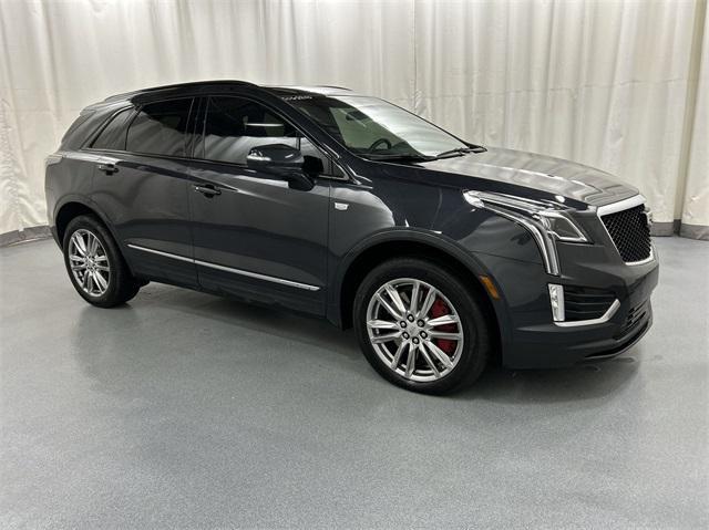 used 2023 Cadillac XT5 car, priced at $38,484