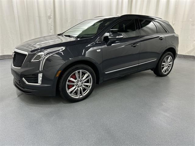 used 2023 Cadillac XT5 car, priced at $38,484