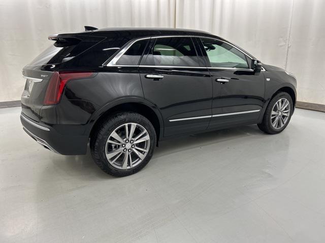 new 2025 Cadillac XT5 car, priced at $53,615