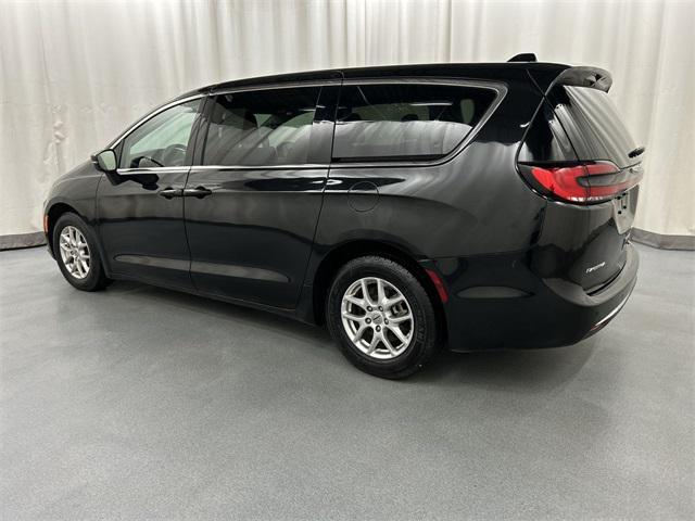 used 2023 Chrysler Pacifica car, priced at $22,981
