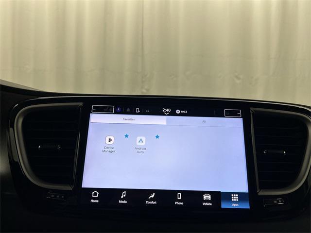 used 2023 Chrysler Pacifica car, priced at $22,981
